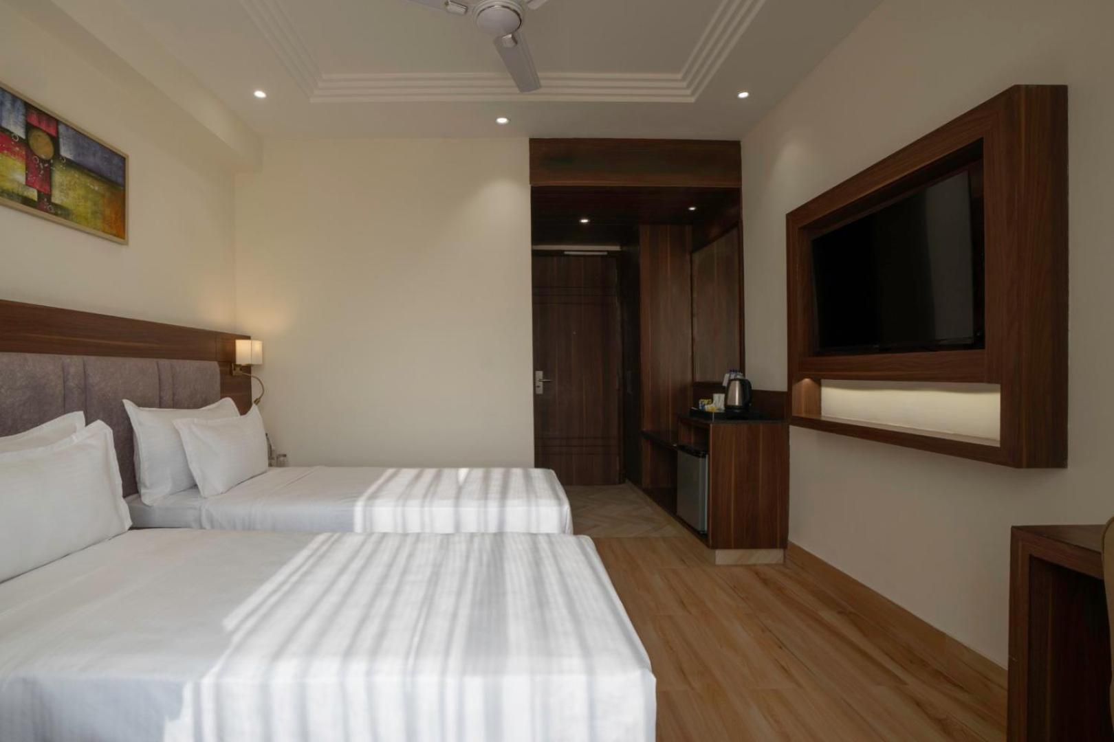 Clarks Inn Suites Agra Near Tajmahal Agra (Uttar Pradesh) Exterior foto