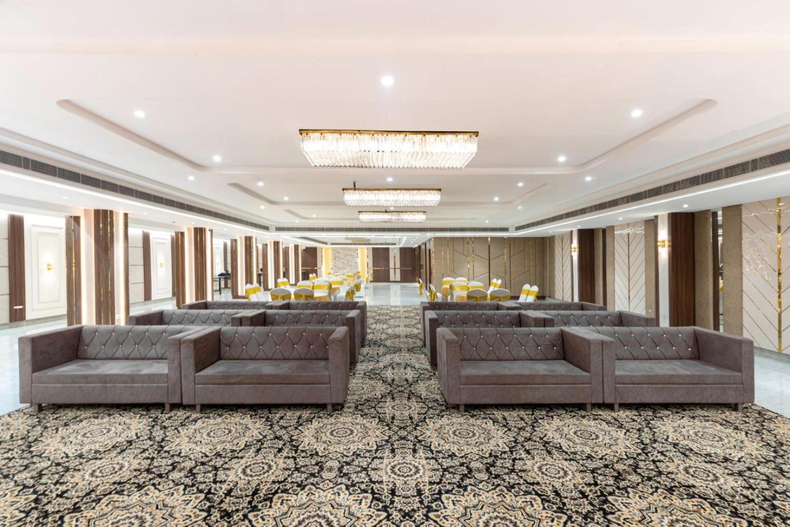 Clarks Inn Suites Agra Near Tajmahal Agra (Uttar Pradesh) Exterior foto